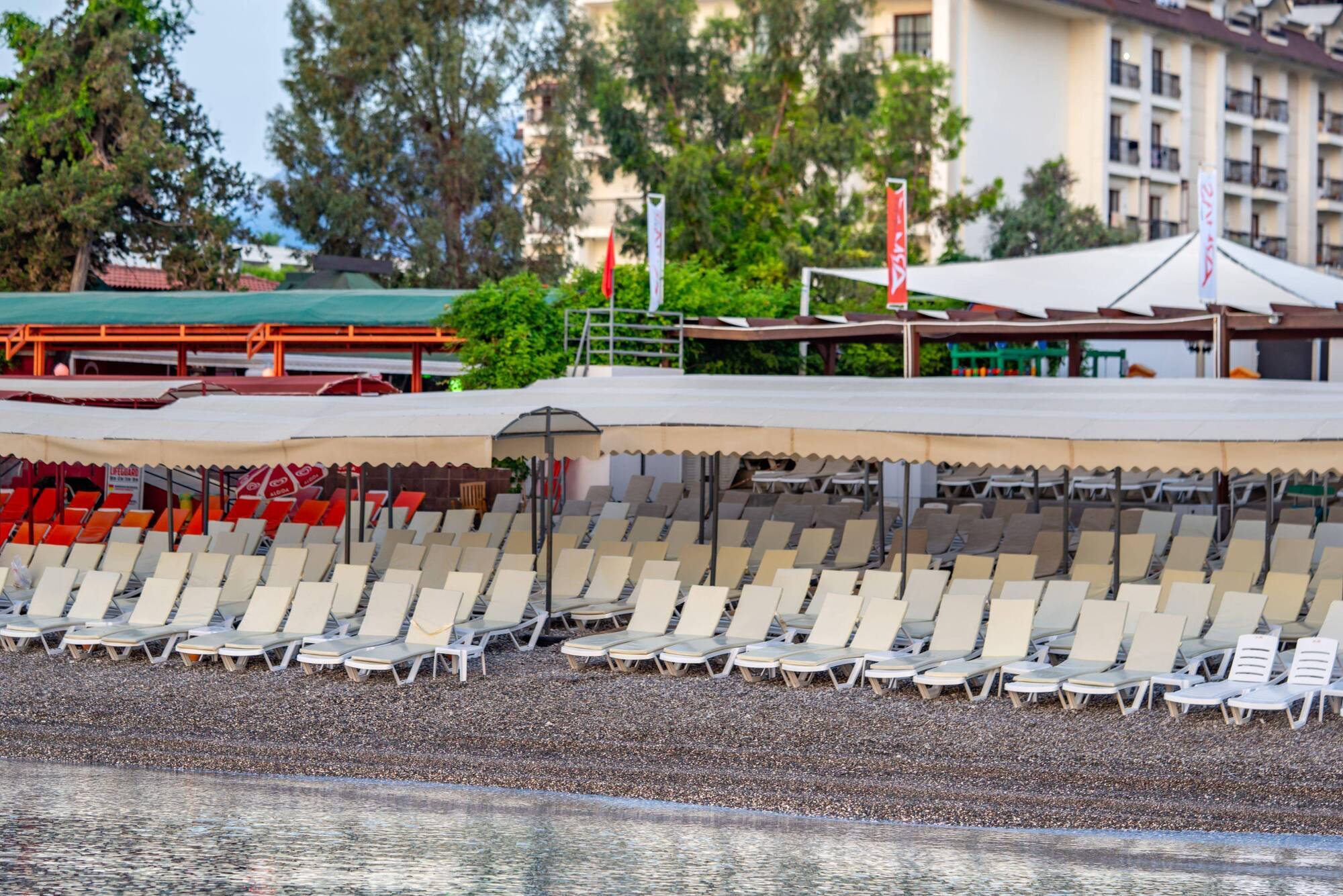 Hotel Armas